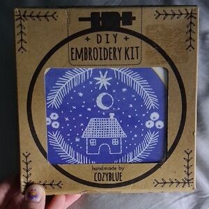 CozyBlue DIY Embroidery Kit